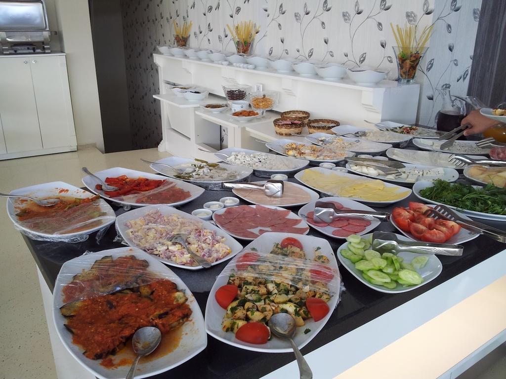 Saray Pansiyon Каш Экстерьер фото